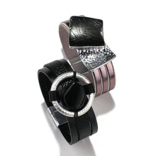 Load image into Gallery viewer, Star Leaf Flower Round Elegant Charm Leather Bracelets