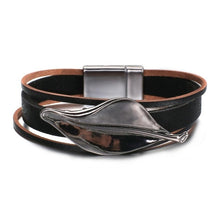 Load image into Gallery viewer, Star Leaf Flower Round Elegant Charm Leather Bracelets