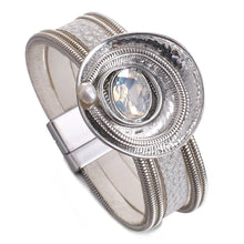 Load image into Gallery viewer, Star Leaf Flower Round Elegant Charm Leather Bracelets