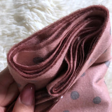 Load image into Gallery viewer, Soft Cashmere Scarf Dot Print