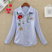 Load image into Gallery viewer, Embroidery Women Shirt Kimono Beach Roses
