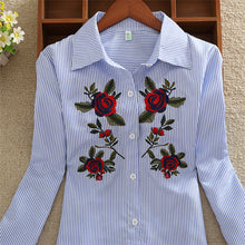 Load image into Gallery viewer, Embroidery Women Shirt Kimono Beach Roses
